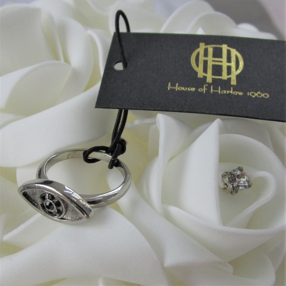 ❤️🔥 SALE! House of Harlow Silver Crystal Evil Eye Ring - Picture 5 of 8